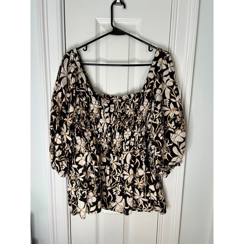Ava & Viv Women 1X Floral Smocked Square Neck Puff Sleeve Blouse Black Gold